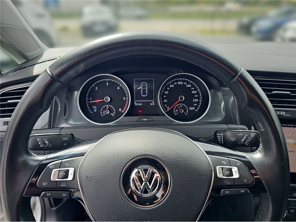 Volkswagen Golf 7 1.6 TDI Trendline